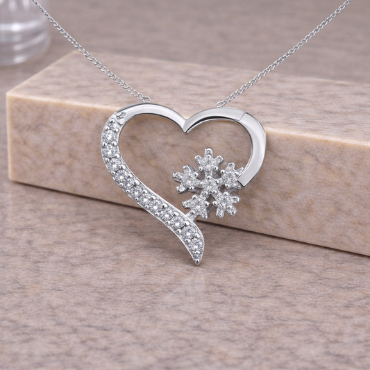 LUMEN • Snowflake Heart Kolye 925 Gümüş